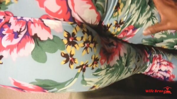 He's fucking my floral leggings, hot blue thong and pussy with his BBC - Image 5